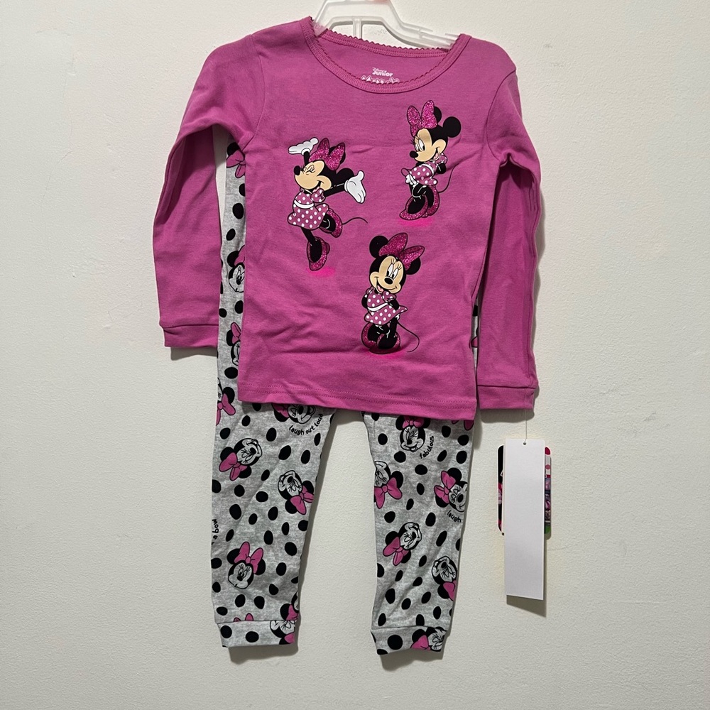 Pajamas - Picture 3 of 6